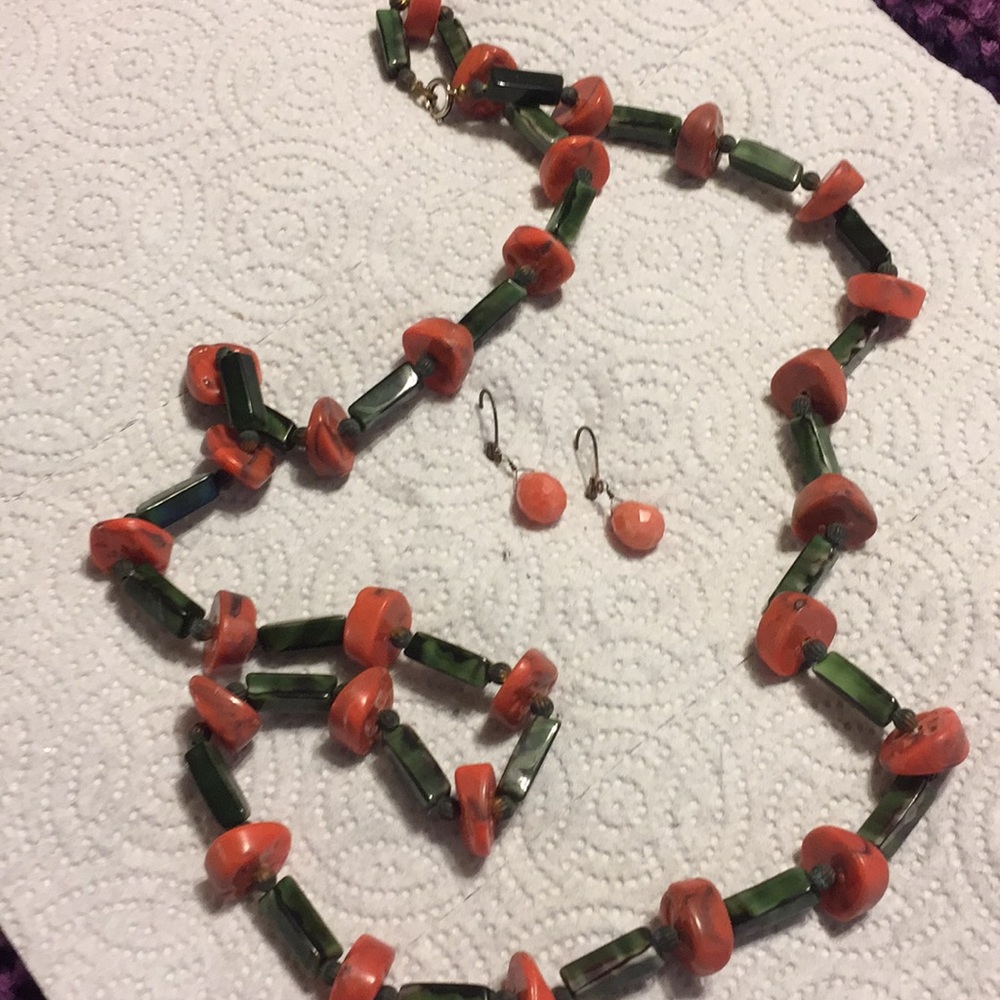 Beautiful costume necklace and earrings set